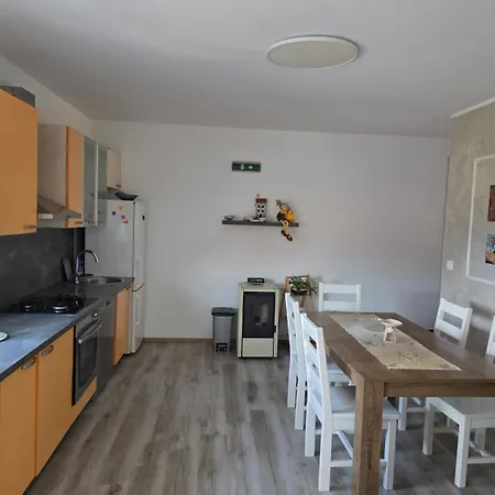 Ankica Dekovici Bb Apartment Trpanj