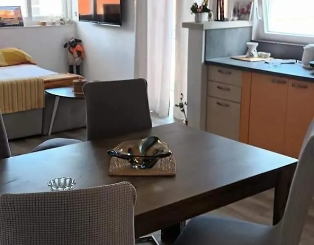 Ankica Dekovici Bb Lägenhet Trpanj