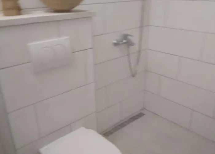 Ankica Dekovici Bb Lägenhet *